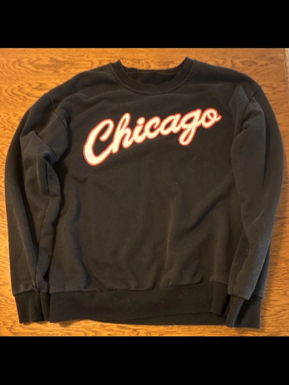 ROMWE Black Crewneck Sweatshirt with Red Chicago Script